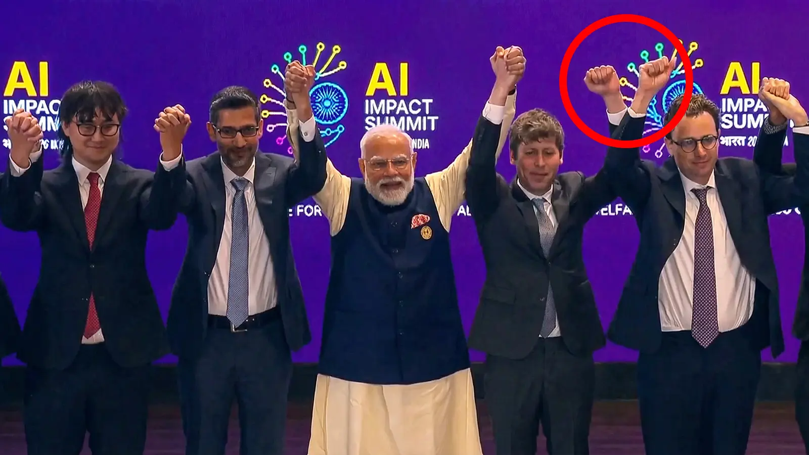 Sam Altman und Mario Amodei geben sich nicht die Hände