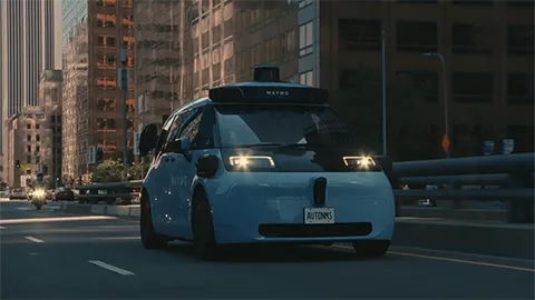 Waymos neues Robotaxi »Ojai« bekommt Gemini als Beifahrer