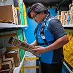 Selbst abgeschafft: Wie Amazons Boten ihre Nachfolger trainieren